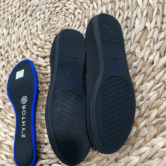 Rothy’s Black Rounded toe flats Size 6 - Picture 5 of 5